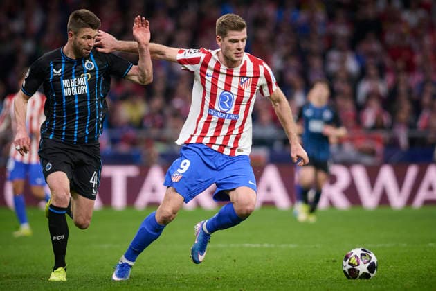 ATLETICO DE MADRID v CLUB BRUGGE KV. CHAMPIONS LEAGUE 2025 2026. ROUND KO PLAY-OFFS 2ND LEG MATCH. Atletico de Madrid s Alexander Sorloth (r) and Club Brugge KV s Carlos Forbs during Champions League 2025 2026, KO play-offs 2nd leg match. February 24 ,2026. (ALTERPHOTOS Jorge Ropero) MadridSpain  Copyright: xJorgexRoperox