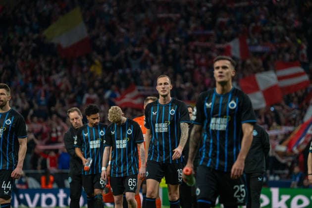 Club Brugge players upset after losing to Atletico de Madrid at the UEFA Champions League match between Atletico de Madrid and Club Brugge KV at the Estadio Riyadh Air Metropolitano in Madrid, Spain  Copyright: xAndresxLopezxSheridanxx xSPPx Sportspressphoto_SPR97246