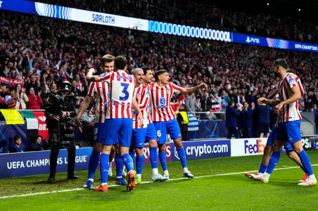 ESP: Atletico de Madrid - Club Brugge. UEFA Champions League. Round of 16. Second Leg. Alexander Sorloth of Atletico de Madrid celebrates with his teammates after scoring goal during the UEFA Champions League match, between Atletico de Madrid and Club Brugge, Round of 16, second Leg, played at Riyadh Air Mertropolitano Stadium on February 24, 2026 in Madrid, Spain. kpng Copyright: xCesarxCebollax xPRESSINPHOTOx PS_260224_ATM_BRU_2526_113