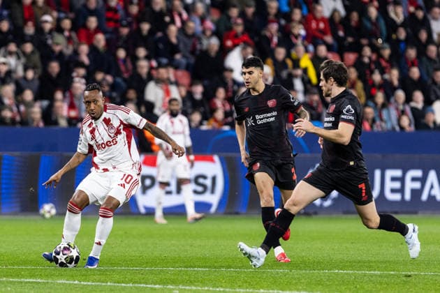 UEFA Champions League Bayer 04 Leverkusen Olympiacos FC 24 02 2026 Gelson Martins Olympiacos FC, 10 UEFA Champions League Bayer 04 Leverkusen Olympiacos FC BayArena, Leverkusen 24 02 2026 Copyright: xBEAUTIFULxSPORTS Buriakovx