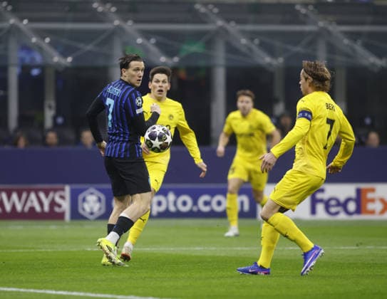 Piotr Zieli?ski of FC Inter during the Uefa Champions League, second leg play-off, season 2025 2026, football match between, FC Internazionale Milano v Fotballklubben Bodo Glimt on 24 February 2026 at â?? Giuseppe Meazza Stadium, San Siro, Milan, Italy Photo Nderim Kaceli  Copyright: xNderimxKaceli IPAxSportx xipa-agency.netx xx IPA_71976911 IPA_Agency_IPA71976911