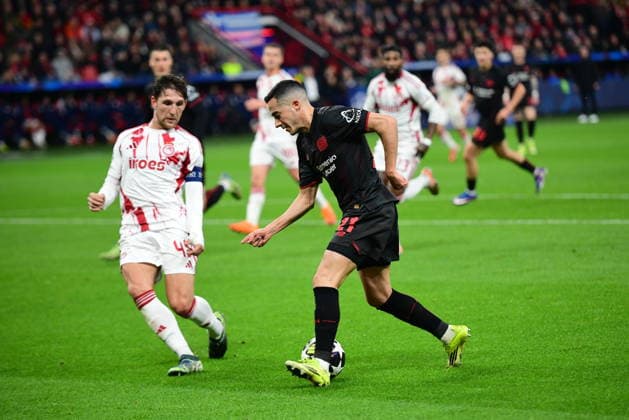 Bayer 04 Leverkusen v Olympiacos - UEFA Champions League LEVERKUSEN, GERMANY - FEBRUARY 24: Lucas Vazquez (21) of Bayer 04 Leverkusen in action during the UEFA Champions League play-off match between Bayer 04 Leverkusen and Olympiacos at BayArena in Leverkusen, Germany, on February 24, 2026. Hesham Elsherif Anadolu Leverkusen Germany. Editorial use only. Please get in touch for any other usage.  Copyright: x2026xAnadoluxHeshamxElsherifx