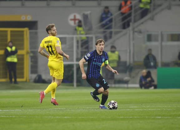 CALCIO - UEFA Champions League - Inter - FC Internazionale vs FK Bodo Glimt Nicolo Barella of FC Inter during the Uefa Champions League, second leg play-off, season 2025 2026, football match between, FC Internazionale Milano v Fotballklubben Bodo Glimt on 24 February 2026 at â?? Giuseppe Meazza Stadium, San Siro, Milan, Italy Photo Nderim Kaceli Milan Italy  Copyright: xIPAxSport ABACAx