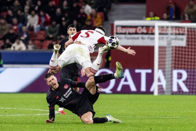 UEFA Champions League Bayer 04 Leverkusen Olympiacos FC 24 02 2026 Patrik Schick Bayer 04 Leverkusen, 14 , Lorenzo Pirola Olympiacos FC, 5 UEFA Champions League Bayer 04 Leverkusen Olympiacos FC BayArena, Leverkusen 24 02 2026 Copyright: xBEAUTIFULxSPORTS Buriakovx