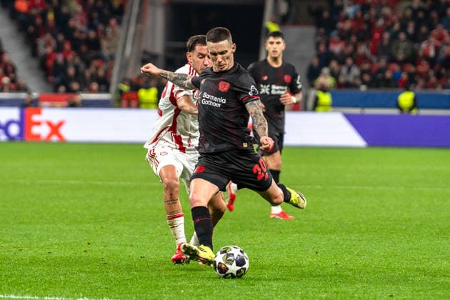 UEFA Champions League 2025 2026 Bayer 04 Leverkusen vs Olympiakos Piraeus, Play Offs second leg, Tuesday, 23 02 2026 BayArena Nordrhein Westfalen, Germany Alejandro Grimaldo 20 Copyright: xCelinaxLeiersx