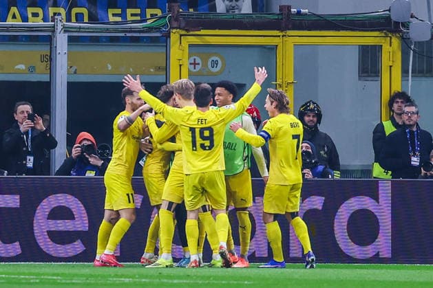 Hakon Evjen of FK Bodo Glimt celebrates with his team mates after scoring a goal during UEFA Champions League 2025 26 League Knockout Play-off Second Leg football match between FC Internazionale and FK Bodo Glimt at San Siro Stadium in Milan  Copyright: xFabrizioxCarabelli IPAxSportx xipa-agency.netx xx IPA_71981142 IPA_Agency_IPA71981142