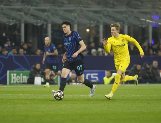 Alessandro Bastoni of FC Inter during the Uefa Champions League, second leg play-off, season 2025-2026, football match between, FC Internazionale Milano v Fotballklubben Bodo Glimt on 24 February 2026 at â?? Giuseppe Meazza Stadium, San Siro, Milan, Italy Photo Nderim Kaceli  Copyright: xNderimxKaceli IPAxSportx xipa-agency.netx xx IPA_71981500 IPA_Agency_IPA71981500