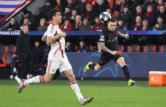 v l Dani Garcia Olympiakos Piraeus 14 , Aleix Garcia Bayer Leverkusen, 24 GER, Bayer 04 Leverkusen vs Olympiakos Piraeus, Football, Champions League, Play offs, Second leg, 2025 2026 season, 24 02 2026 GER, Bayer 04 Leverkusen vs Olympiakos Piraeus, Football, Champions League, Play offs, Second leg, 2025 2026 season, 24 02 2026 Leverkusen Copyright: xEibner-Pressefotox xThomasxStoecx EP_TSR