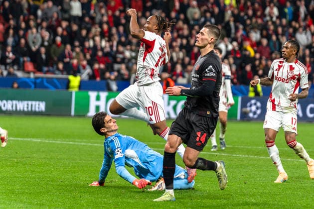UEFA Champions League 2025 2026 Bayer 04 Leverkusen vs Olympiakos Piraeus, Play Offs second leg, Tuesday, 23 02 2026 BayArena Nordrhein Westfalen, Germany Konstantinos Tzolakis Olympiakos Piraeus, 88 Gelson Martins Olympiakos Piraeus, 10 Patrik Schick 14 Copyright: xCelinaxLeiersx
