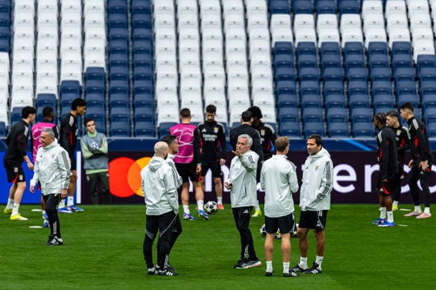 FBL Uefa Champions League 2025 26 Real Madrid SL Benfica, Benfica training and Head Coach José Mourinho of SL Benfica Copyright: HMBxMedia CarlosxSilva