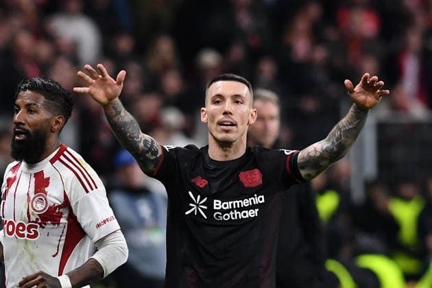 Alejandro Grimaldo Bayer 04 Leverkusen gestures, gestures during the UEFA Champions League 2025 26, Play offs, second leg match between Bayer 04 Leverkusen and Olympiakos Piraeus, BayArena on February 24, 2026 in Leverkusen, Germany Photo by Ralf Treese DeFodi Images Alejandro Grimaldo Bayer 04 Leverkusen gestures during the UEFA Champions League 2025 26 League Knockout Play off Second Leg match between Bayer 04 Leverkusen and Olympiacos FC at BayArena on February 24, 2026 in Leverkusen, Germany Photo by Ralf Treese DeFodi Images