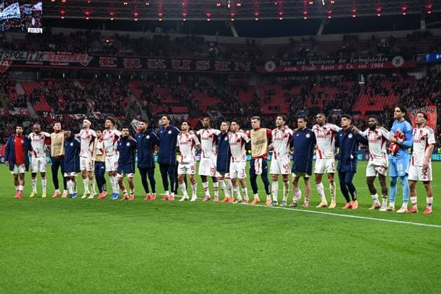 Olympiacos players look on during the UEFA Champions League 2025 26, Play offs, Second Leg match between Bayer 04 Leverkusen and Olympiacos Piraeus, BayArena on February 24, 2026 in Leverkusen, Germany Photo by Ralf Treese DeFodi Images Olympiacos players look on during the UEFA Champions League 2025 26 League Knockout Play off Second Leg match between Bayer 04 Leverkusen and Olympiacos FC at BayArena on February 24, 2026 in Leverkusen, Germany Photo by Ralf Treese DeFodi Images
