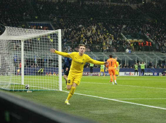 CALCIO - UEFA Champions League - Inter - FC Internazionale vs FK Bodo Glimt Jens Petter Hauge of FK Bodo Glimt celebrating after a goal during the Uefa Champions League, second leg play-off, season 2025-2026, football match between, FC Internazionale Milano v Fotballklubben Bodo Glimt on 24 February 2026 at â?? Giuseppe Meazza Stadium, San Siro, Milan, Italy Photo Nderim Kaceli Milan Italy  Copyright: xIPAxSport ABACAx