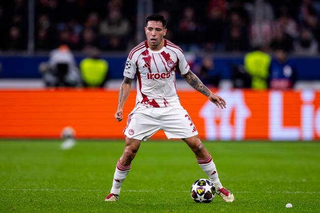 LEVERKUSEN, GERMANY - FEBRUARY 24: Francisco Ortega of Olympiacos FC controls the ball during the UEFA Champions League 2025 26 League Knockout Play-off Second Leg match between Bayer 04 Leverkusen and Olympiacos FC at BayArena on February 24, 2026 in Leverkusen, Germany. (Photo by Rene Nijhuis) SPO  Copyright: xRenexNijhuis