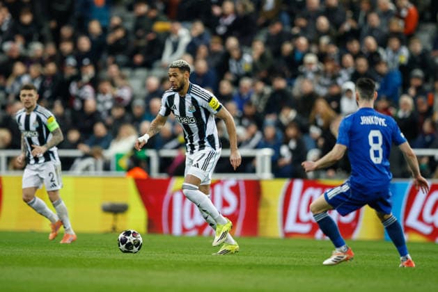 Newcastle United v FK QARABAG, Champions League Sandro Tonali of Newcastle United controls play during the Champions League match between Newcastle United and FK QARABAG at St. James s Park, Newcastle, UK on 24 February 2026. Newcastle St. James s Park Tyne and Wear UK Editorial use only , Copyright: xCraigxCowanx PSI-23795-0123