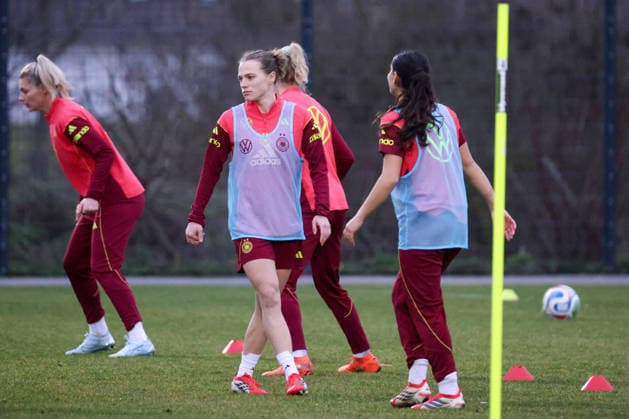 Frankfurt am Main, Germany 24 February 2026 Preparation for the womens World Cup qualifier Germany vs Slovenia Training of the U23 womens national soccer team In the picture Nastassja Lein U23 Germany Copyright: HMBxMedia MadeleinexFantini