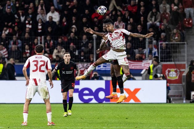 UEFA Champions League Bayer 04 Leverkusen Olympiacos FC 24 02 2026 Edmond Tapsoba Bayer 04 Leverkusen, 12 , Andre Luiz Olympiacos FC, 17 UEFA Champions League Bayer 04 Leverkusen Olympiacos FC BayArena, Leverkusen 24 02 2026 Copyright: xBEAUTIFULxSPORTS Buriakovx