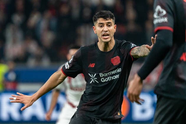 UEFA Champions League 2025 2026 Bayer 04 Leverkusen vs Olympiakos Piraeus, Play Offs second leg, Tuesday, 23 02 2026 BayArena Nordrhein Westfalen, Germany Exequiel Palacios 25 Copyright: xCelinaxLeiersx