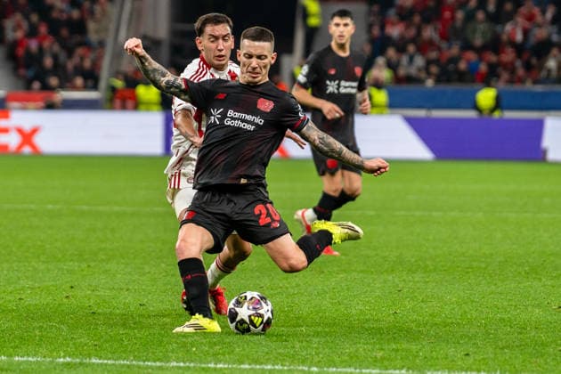 UEFA Champions League 2025 2026 Bayer 04 Leverkusen vs Olympiakos Piraeus, Play Offs second leg, Tuesday, 23 02 2026 BayArena Nordrhein Westfalen, Germany Alejandro Grimaldo 20 Copyright: xCelinaxLeiersx