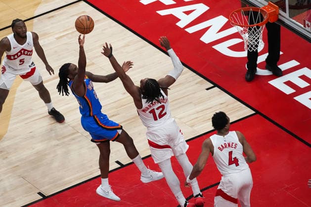 Oklahoma City Thunder vs Toronto Raptors TORONTO, CANADA - FEBRUARY 24 : Cason Wallace (22) of Oklahoma City Thunder in action during the NBA, Basketball Herren, USA basketball game between Oklahoma City Thunder and Toronto Raptors at the Scotiabank Arena on February 24, 2026 in Toronto, Ontario, Canada. Mert Alper Dervis Anadolu Toronto Canada. Editorial use only. Please get in touch for any other usage.  Copyright: x2026xAnadoluxMertxAlperxDervisx