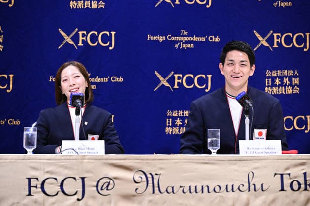 (L-R) Riku Miura, Ryuichi Kihara (JPN), FEBRUARY 25, 2026 - Figure skating, Eiskunstlauf : Japan s Riku Miura and Ryuichi Kihara, the gold medalists in pairs figure skating at the Milano Cortina Winter Olympics, attend press conference, PK, Pressekonferenz at the Foreign Correspondents Club of Japan in Tokyo, Japan. Noxthirdxpartyxsales  aflo_321212004