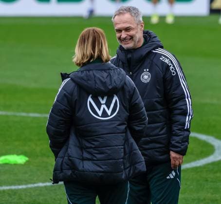 DFB Womens National Team training at the DFB Campus in Frankfurt 25 02 26 The DFB Womens National Team trains at the DFB Campus in Frankfurt Frankfurt DFB Campus Hessen Germany IKT_9358