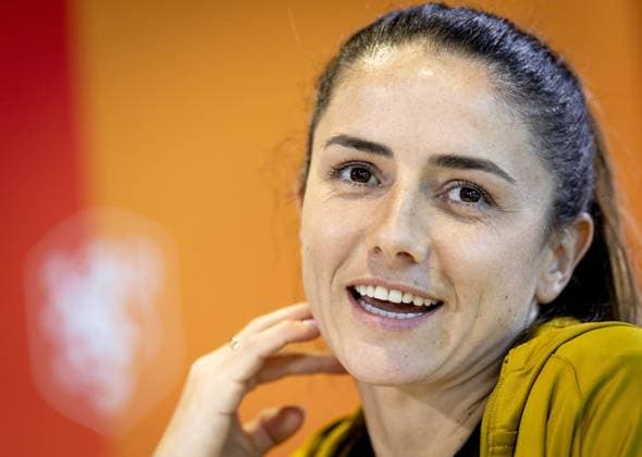 ZEIST - DaniÃ«lle van de Donk during a press conference, PK, Pressekonferenz before the Dutch women s World Cup qualifier against Poland. KOEN VAN WEEL ANP xVIxANPxSportx xxANPxIVx 551733642 originalFilename: 551733642.jpg