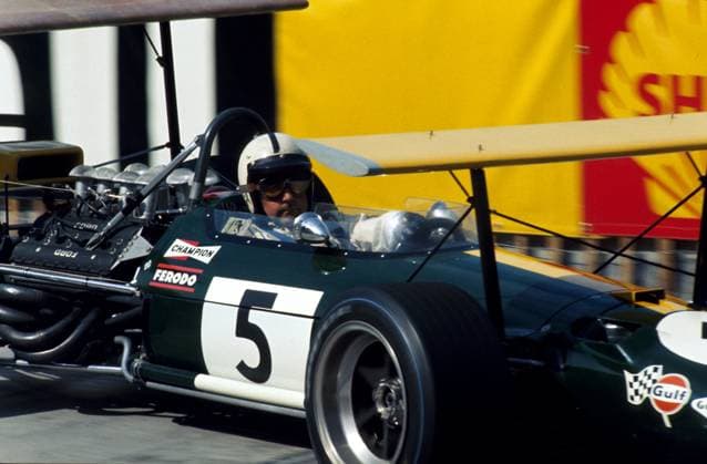 Jack Brabham (AUS), Brabham Cosworth BT26A, suffered an accident on lap 9 when he collided with John Surtees (GBR) BRM which had suffered a gearbox failure in the tunnel..Monaco Grand Prix, Rd3, Monte Carlo, Monaco. 18 May 1969..BEST IMAGE Copyright: xSuttonxMotorsportsx