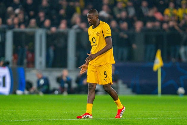 25 02 2026, Atalanta Bergamo vs Borussia Dortmund, UEFA Champions League, Playoffs second leg Goal for 1 0 by Gianluca Scamacca Atalanta Bergamo Serhou Guirassy Borussia Dortmund, 9 Regulations prohibit any use of photographs as image sequences and or quasi video Copyright: xBahhoxKarax