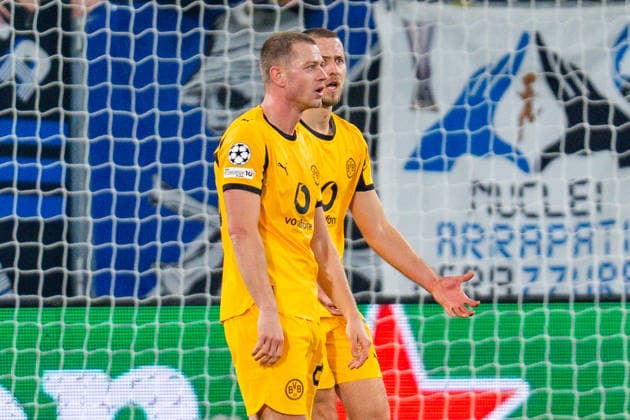 25 02 2026, Atalanta Bergamo vs Borussia Dortmund, UEFA Champions League, Playoffs second leg Julian Ryerson Borussia Dortmund, 26 Waldemar Anton Borussia Dortmund, 3 Regulations prohibit any use of photographs as image sequences and or quasi video Copyright: xBahhoxKarax