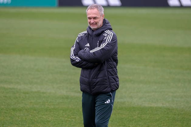 Frankfurt am Main, Germany February 25, 2026 Preparation for the womens World Cup qualifier Germany vs Slovenia Training In the picture national coach Christian Wück Wueck Germany laughing Copyright: HMBxMedia MadeleinexFantini