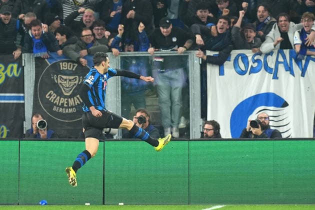Atalanta™s Davide Zappacosta celebrates after scoring 2-0 during the Uefa Champions League soccer match between Atalanta and Borussia Dortmund at the New Balance Stadium in Bergamo , north Italy - Wednesday , February 25 , 2026. - Soccer .  Copyright: xSpada LaPressex