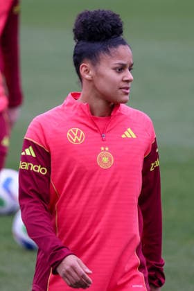 Frankfurt am Main, Germany February 25, 2026 Preparation for the womens World Cup qualifier Germany vs Slovenia Training In the picture Shekiera Martinez Germany Copyright: HMBxMedia MadeleinexFantini