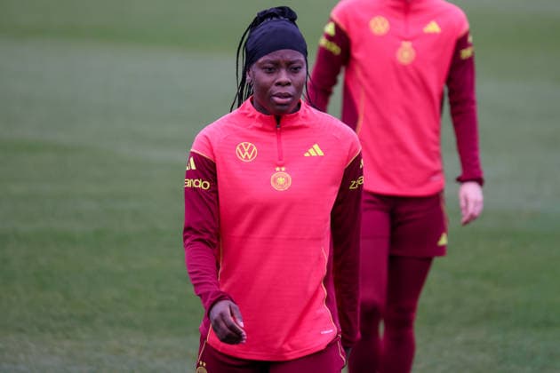 Frankfurt am Main, Germany February 25, 2026 Preparation for the Womens World Cup qualifier Germany vs Slovenia Training In the picture Nicole Anyomi Germany Copyright: HMBxMedia MadeleinexFantini