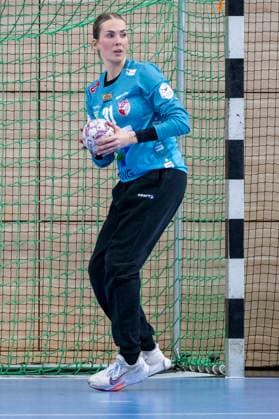 Handball Bundesliga Women,HBF, Season 2025 2026 SV Union Halle Neustadt vs BSV Sachsen Zwickau Halle, Germany February 25, 2026 In the picture Goalkeeper Sofie Kruggel Halle Halle Saale SWH Arena Sachsen Anhalt Germany