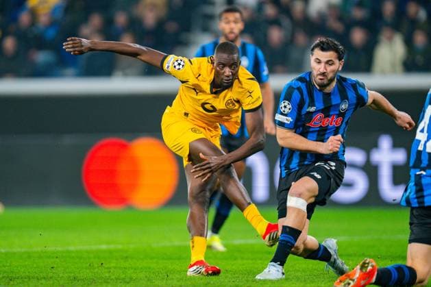 25 02 2026, Atalanta Bergamo vs Borussia Dortmund, UEFA Champions League, Playoffs second leg Serhou Guirassy Borussia Dortmund, 9 Regulations prohibit any use of photographs as image sequences and or quasi video Copyright: xBahhoxKarax