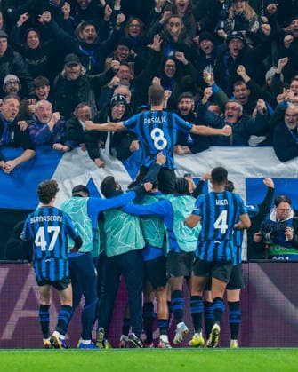 25 02 2026, Atalanta Bergamo vs Borussia Dortmund, UEFA Champions League, Playoffs second leg Goal for 3 0 by Mario Pasalic Atalanta Bergamo Regulations prohibit any use of photographs as image sequences and or quasi video Copyright: xBahhoxKarax