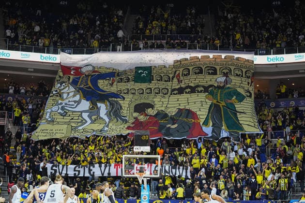 Fenerbahce Beko v Partizan - EuroLeague ISTANBUL, TURKIYE - FEBRUARY 25: Fenerbahce fans hold a banner depicting the first Battle of Kosovo, which took place on June 28, 1389, ahead of EuroLeague week 29 basketball match between Fenerbahce Beko and Partizan at Ulker Sports and Event Hall in Istanbul, Turkiye on February 25, 2026. Esra Bilgin Anadolu Istanbul Turkey. Editorial use only. Please get in touch for any other usage.  Copyright: x2026xAnadoluxEsraxBilginx