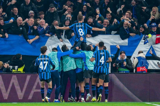25 02 2026, Atalanta Bergamo vs Borussia Dortmund, UEFA Champions League, Playoffs second leg Goal for 3 0 by Mario Pasalic Atalanta Bergamo Regulations prohibit any use of photographs as image sequences and or quasi video Copyright: xBahhoxKarax