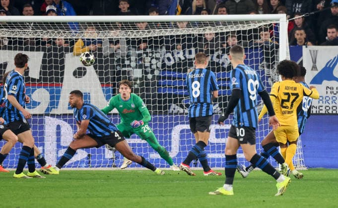 Foto IPP Roberto Bregani Bergamo 25-02-2026 Calcio UEFA Champions League 2025 2026, Atalanta vs Borussia Dortmund Nella foto il gol di Karim Adeyemi del Borussia Dortmund. Italy Photo Press World Copyright. italy ITALY  Copyright: xR4924_italyphotopressx