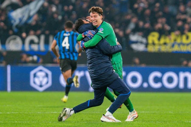 25 02 2026, Atalanta Bergamo vs Borussia Dortmund, UEFA Champions League, Playoffs second leg Marco Carnesecchi Atalanta Bergamo Regulations prohibit any use of photographs as image sequences and or quasi video Copyright: xBahhoxKarax