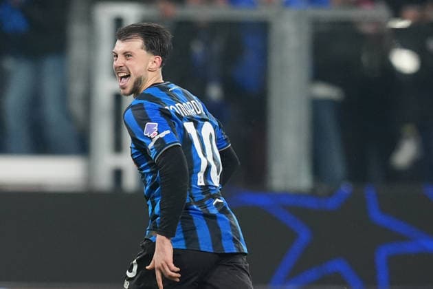 Atalanta s Lazar Samardzic celebrates after scoring 4-1 during the Uefa Champions League soccer match between Atalanta and Borussia Dortmund at the New Balance Stadium in Bergamo , north Italy - Wednesday , February 25 , 2026. - Soccer .  Copyright: xSpada LaPressex