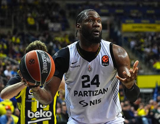Fenerbahce Beko v Partizan - EuroLeague ISTANBUL, TURKIYE - FEBRUARY 25: Bruno Fernando (24) of Partizan in action during EuroLeague week 29 basketball match between Fenerbahce Beko and Partizan at Ulker Sports and Event Hall in Istanbul, Turkiye on February 25, 2026. Esra Bilgin Anadolu Istanbul Turkey. Editorial use only. Please get in touch for any other usage.  Copyright: x2026xAnadoluxEsraxBilginx