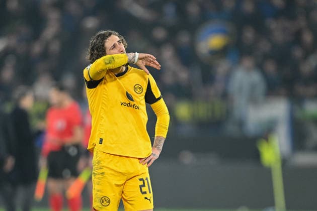 Fabio Silva Borussia Dortmund looks dejected during the UEFA Champions League 2025 26 League Knockout Play off Second Leg match between Atalanta BC and Borussia Dortmund at Stadio di Bergamo on February 25, 2026 in Bergamo, Italy Photo by Harry Langer DeFodi Images