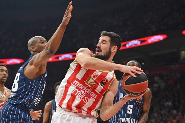CRVENA ZVEZDA vs ANADOLU EFES ISTANBUL NIKOLA KALINIC basketball Crvena zvezda vs Anadolu Efes Istanbul, Euroleague match at Beogradska arena, Belgrade 25.02.2026 Foto: BASKETBALL, EUROLEAGUE, CRVENA ZVEZDA, RED STAR, ANADOLU EFES ISTANBUL Belgrade Belgrade arena Serbia Copyright: xMarkoxMetlas xMNxPressx