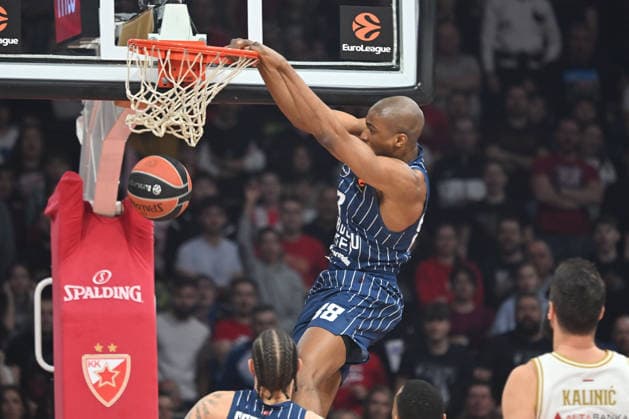 CRVENA ZVEZDA vs ANADOLU EFES ISTANBUL KAI JONES Kai Dzonsbasketball Crvena zvezda vs Anadolu Efes Istanbul, Euroleague match at Beogradska arena, Belgrade 25.02.2026 Foto: BASKETBALL, EUROLEAGUE, CRVENA ZVEZDA, RED STAR, ANADOLU EFES ISTANBUL Belgrade Belgrade arena Serbia Copyright: xMarkoxMetlas xMNxPressx