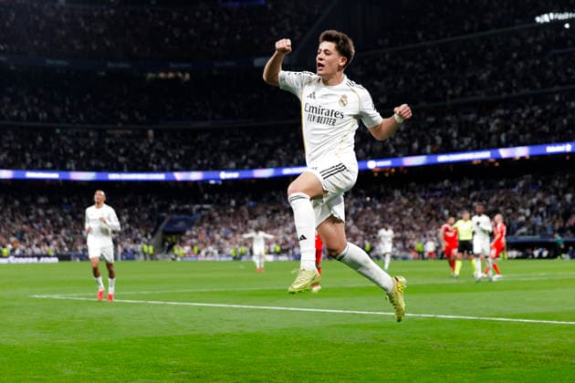 UEFA champions league - Real Madrid vs Benfica MADRID, SPAIN - February 25:Arda Guler of Real Madrid celebrates a goal during the UEFA champions league 2025 26 Knockout Play-off second Leg match between Real Madrid and Benfica at Santiago Bernabeu Stadium. (Photo by Guille Martinez f22photo) Madrid Santiago Bernabeu Stadium Spain Copyright: xGuillermoxMartinezx