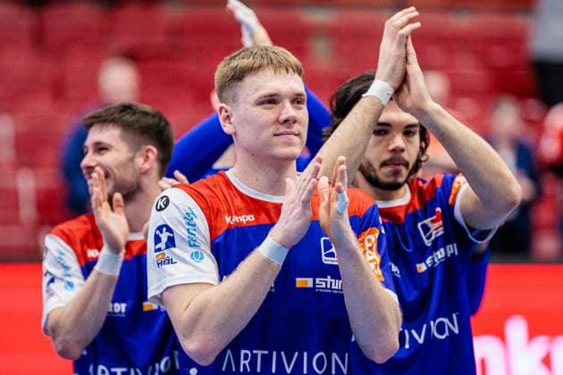 Tim Gruener HBW Balingen Weilstetten, 18 cheers after 25 27 victory GER, TuS N Luebbecke vs HBW Balingen Weilstetten, Handball, 2 Bundesliga, 21 Matchday, Season 2025 2026, 25 02 2026 GER, TuS N Luebbecke vs HBW Balingen Weilstetten, Handball, 2 Bundesliga, 21 Matchday, Season 2025 2026, 25 02 2026 Luebbecke Copyright: xEibner-Pressefoto JanxRollingerx EP_JSK