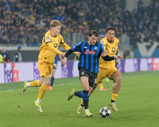 Atalanta BC v Borussia Dortmund - UEFA Champions League 2025 26 League Knockout Play-off Second Leg Samardzic of Atalanta BC is in action during the UEFA Champions League 2025 26 League Knockout Play-off Second Leg match between Atalanta BC and Borussia Dortmund at the New Balance Arena in Bergamo, Italy, on February 25, 2026. Bergamo Italy  Copyright: xStefanxPanaitescux originalFilename:panaitescu-notitle260225_npAXF.jpg