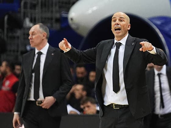 Fenerbahce Beko v Partizan - EuroLeague ISTANBUL, TURKIYE - FEBRUARY 25: Head Coach of Partizan Joan Penarroya is seen during EuroLeague week 29 basketball match between Fenerbahce Beko and Partizan at Ulker Sports and Event Hall in Istanbul, Turkiye on February 25, 2026. Esra Bilgin Anadolu Istanbul Turkey. Editorial use only. Please get in touch for any other usage.  Copyright: x2026xAnadoluxEsraxBilginx